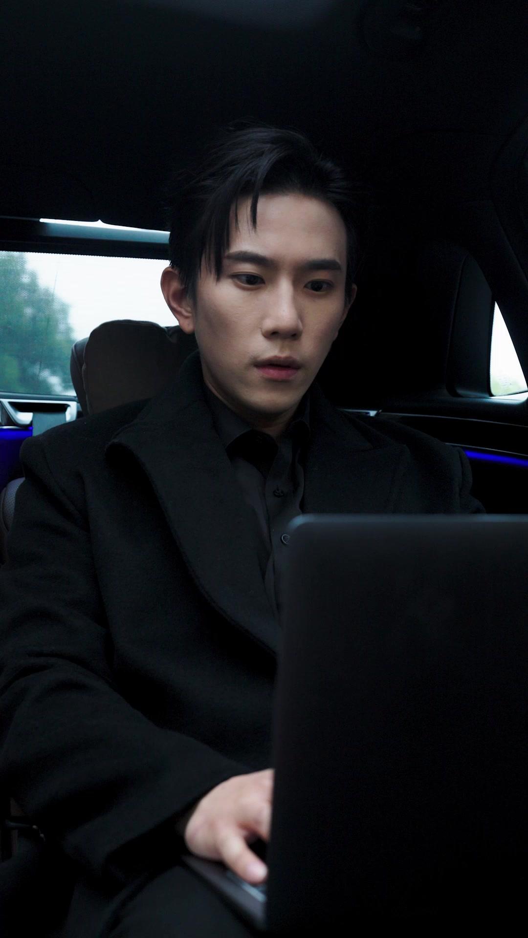 Através do Gelo: O Amor que Nos Une