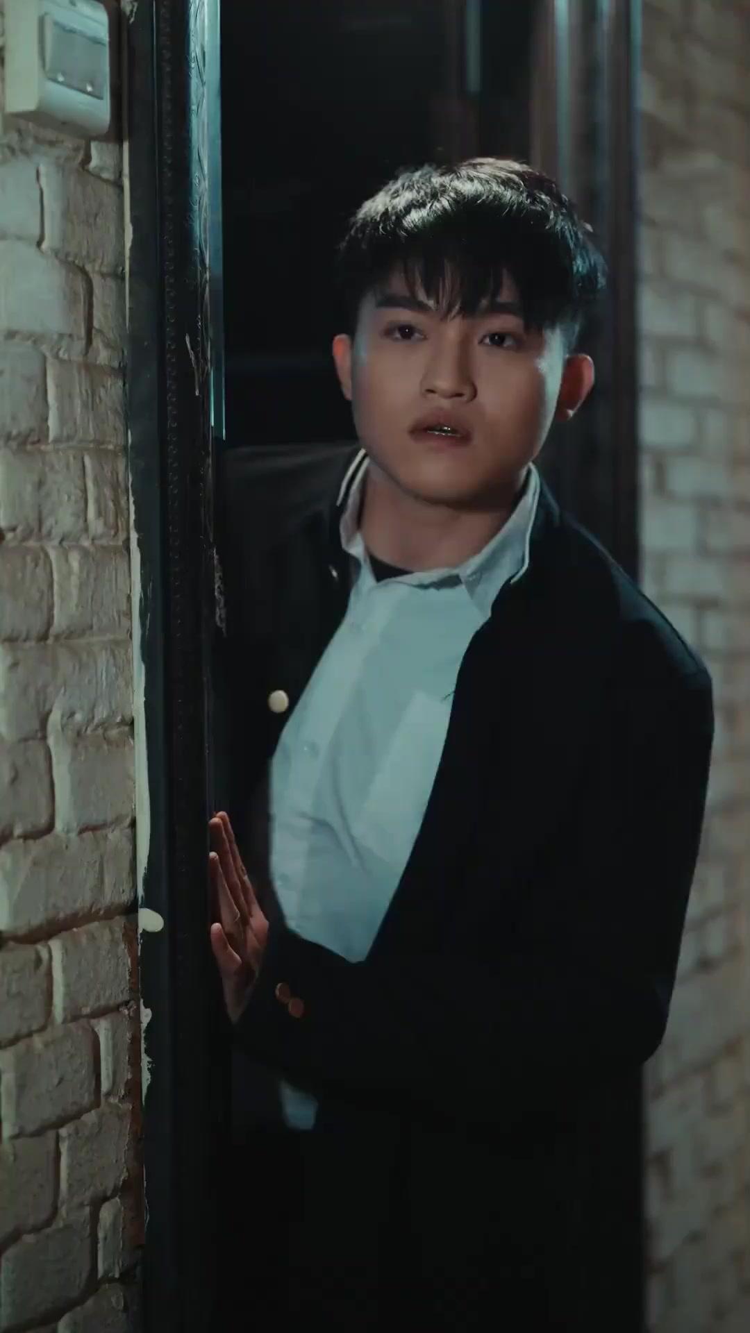 Raja Tinju! Dua Naga di Ring