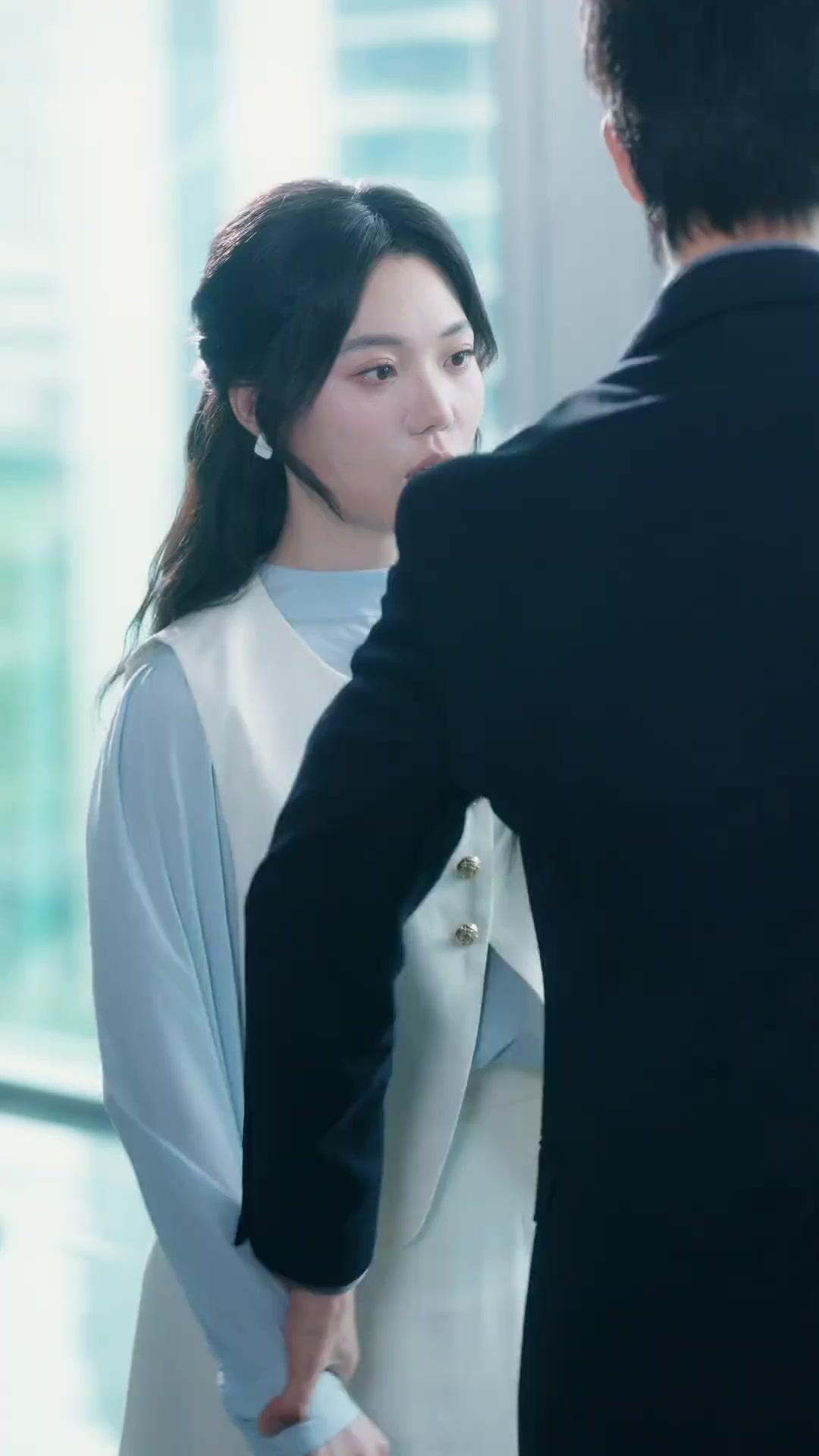 サキュバス契約、発動しました！