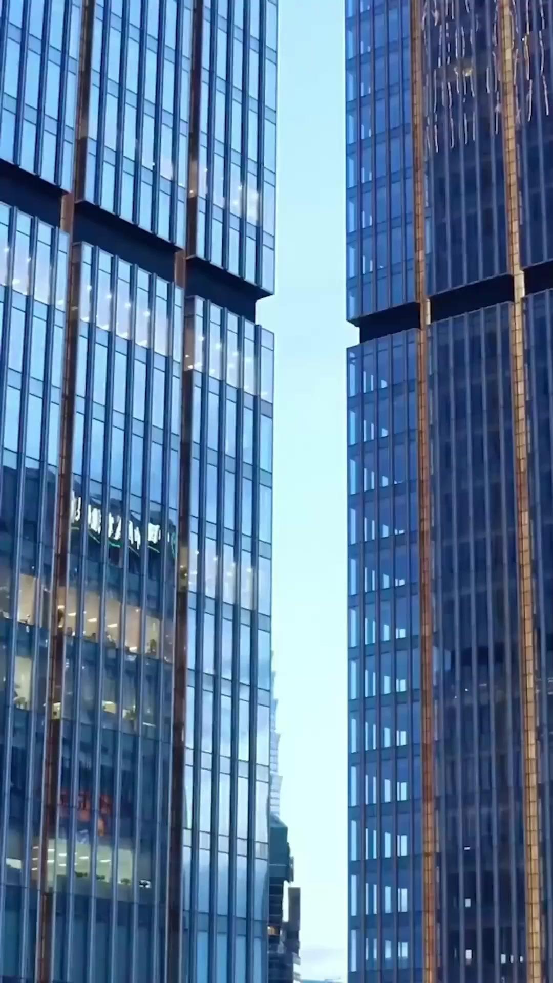 Fake Fiancé, Real Grandmaster