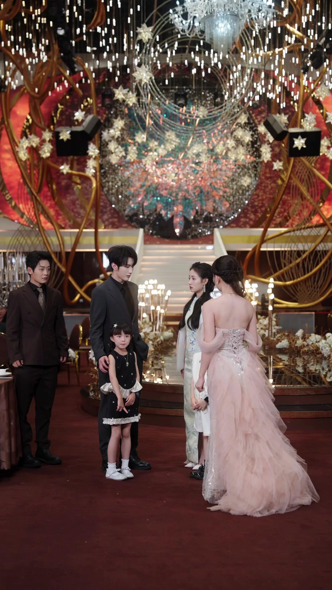 MARIAGE EXPRESS: MAMAN AUDACIEUSE