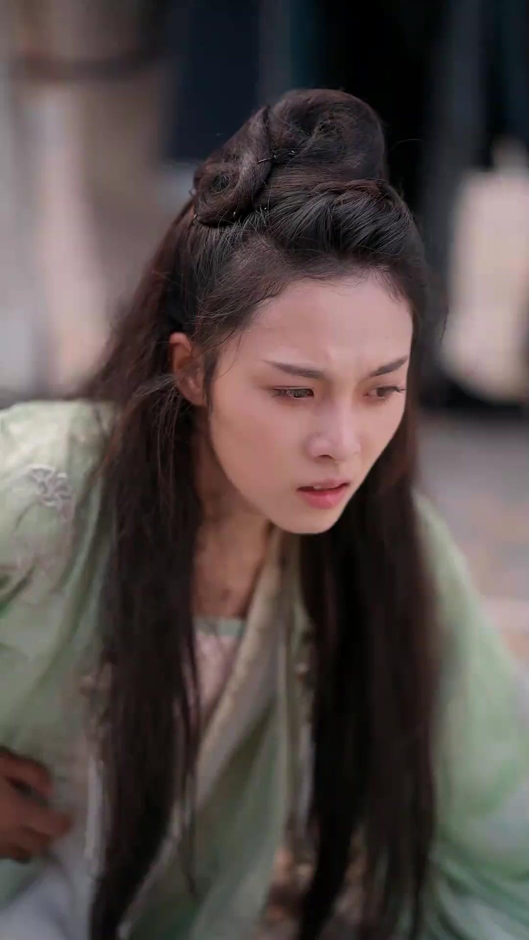 ضربة سيف قاضية تقطع علاقة العاشق