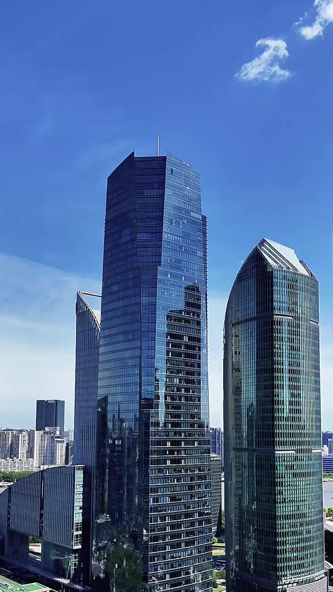 Jailed Loser? True All-Rounder God!