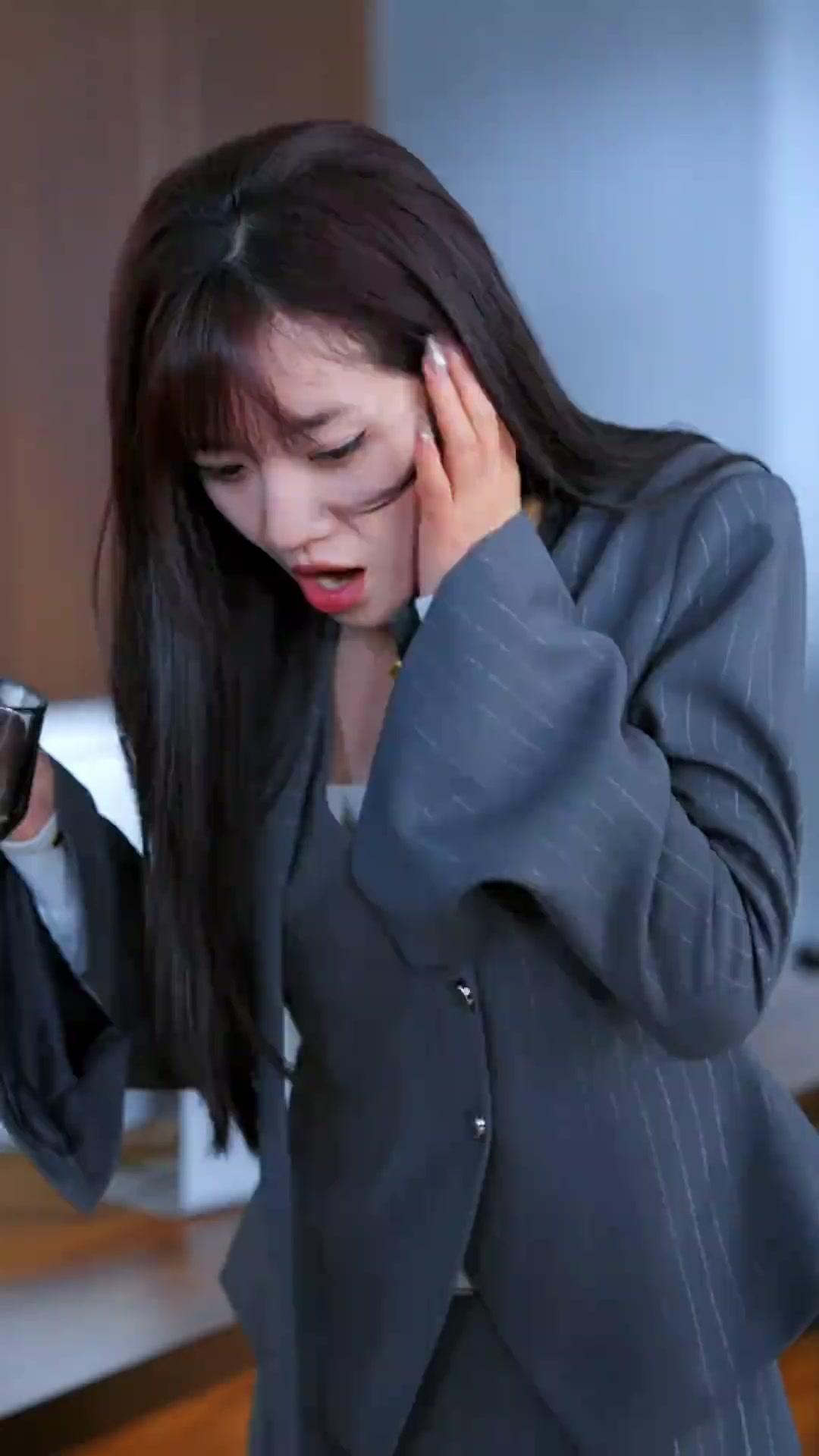 (Dublagem) Aprendi a Dizer Adeus com Esta Vida