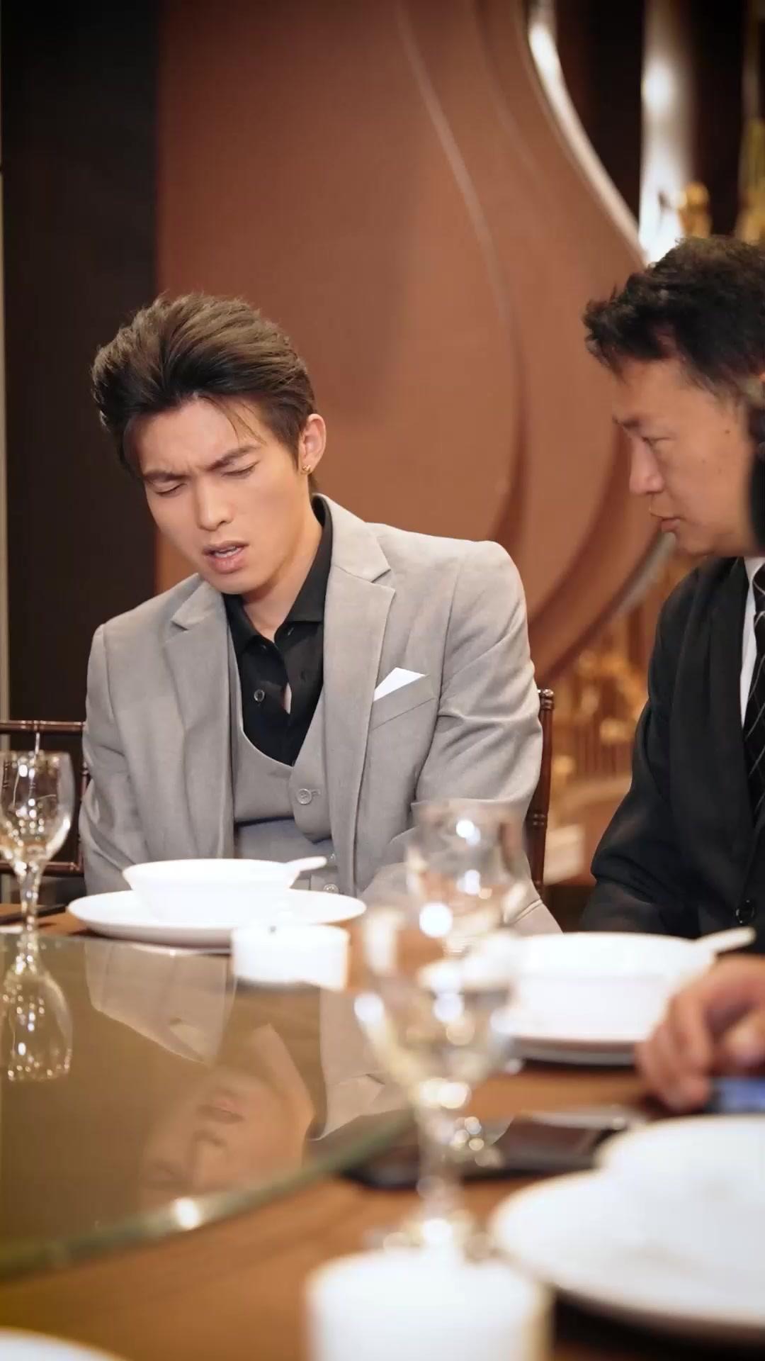 El guardia que desató la tormenta