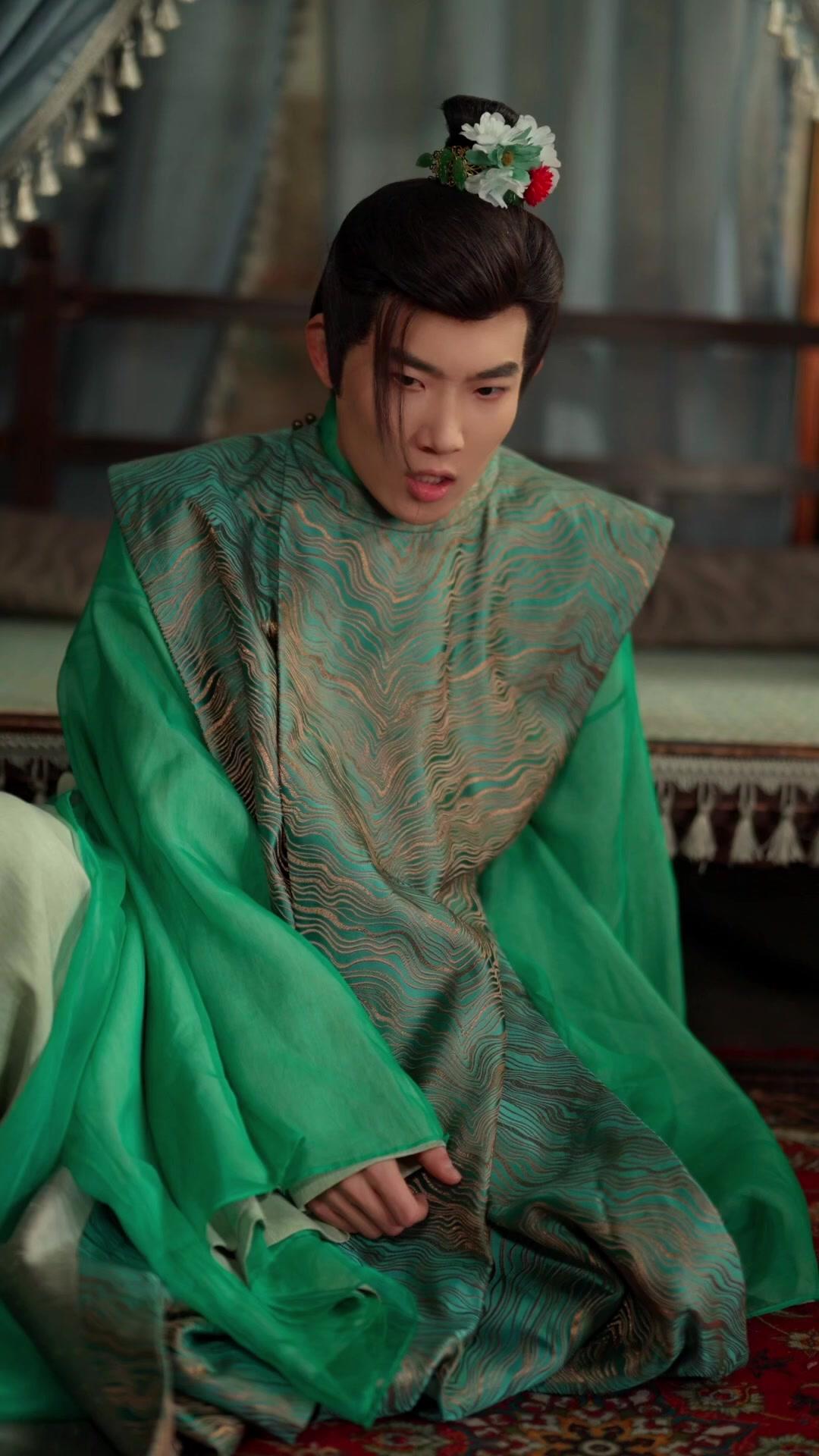 MON MARI MENDIANT EST EMPEREUR