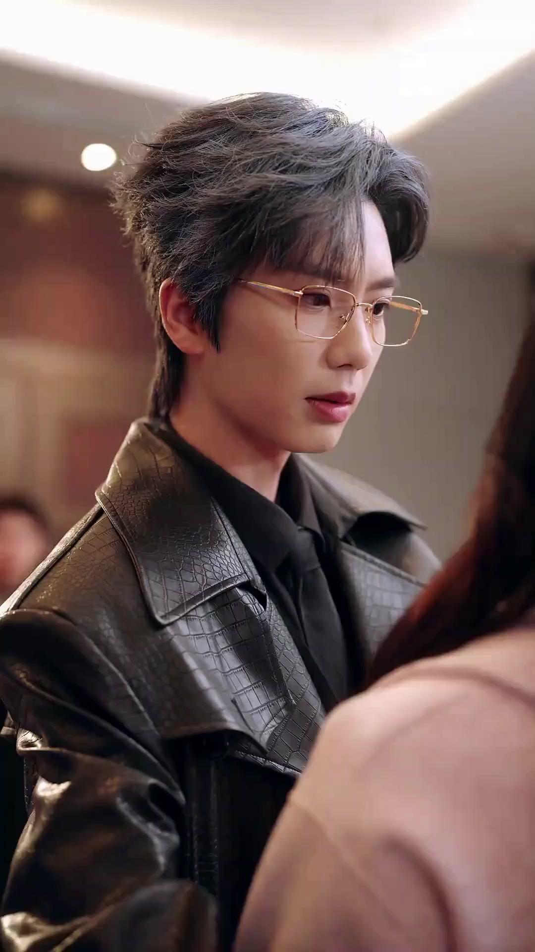 (Dublagem) Destino de Dragão: Gêmeas do Caos