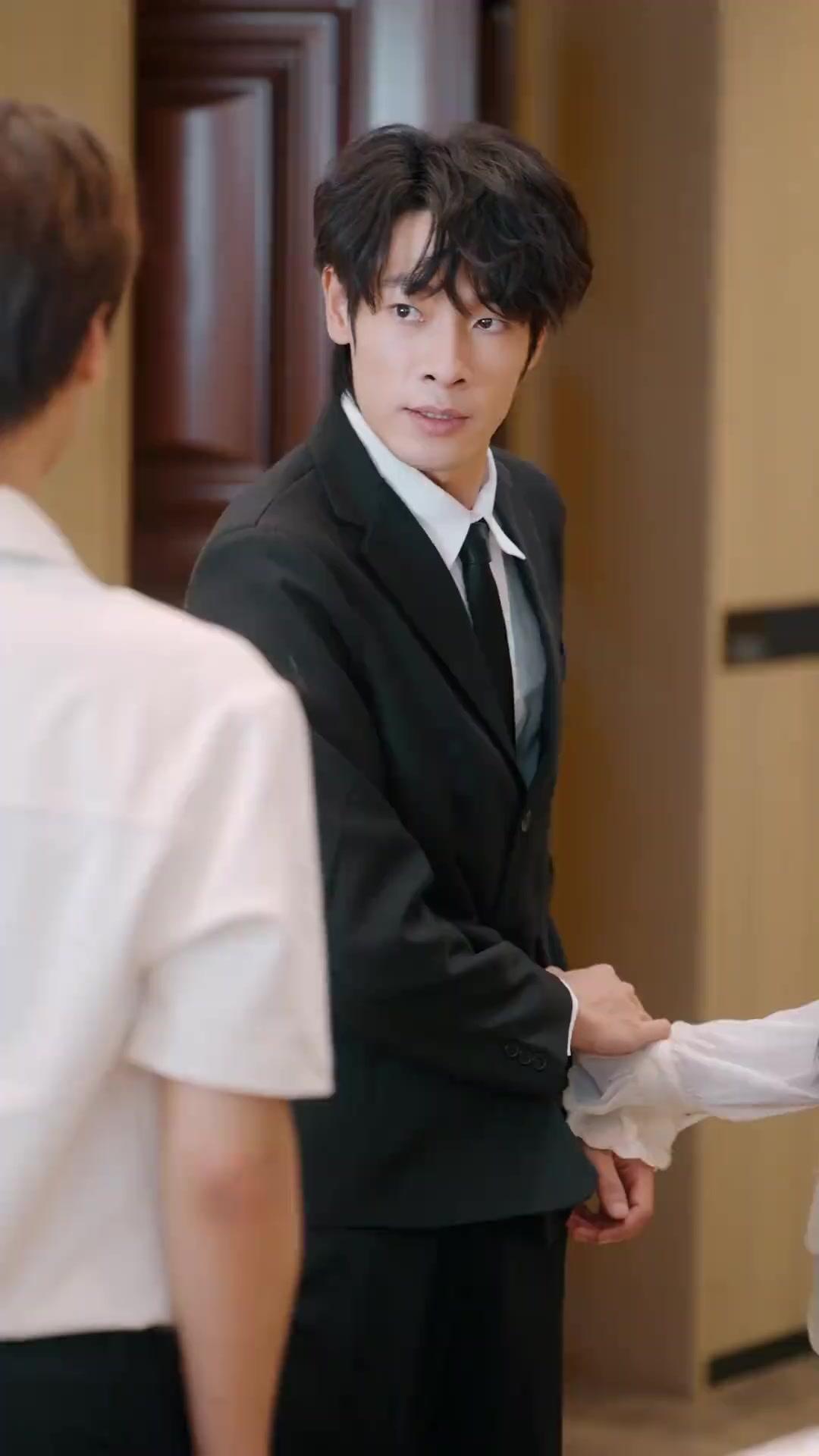 (Dubbed)The Simp Had It Coming