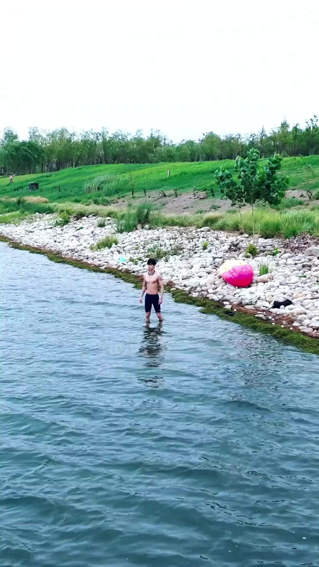 仮初、恋の戯れ