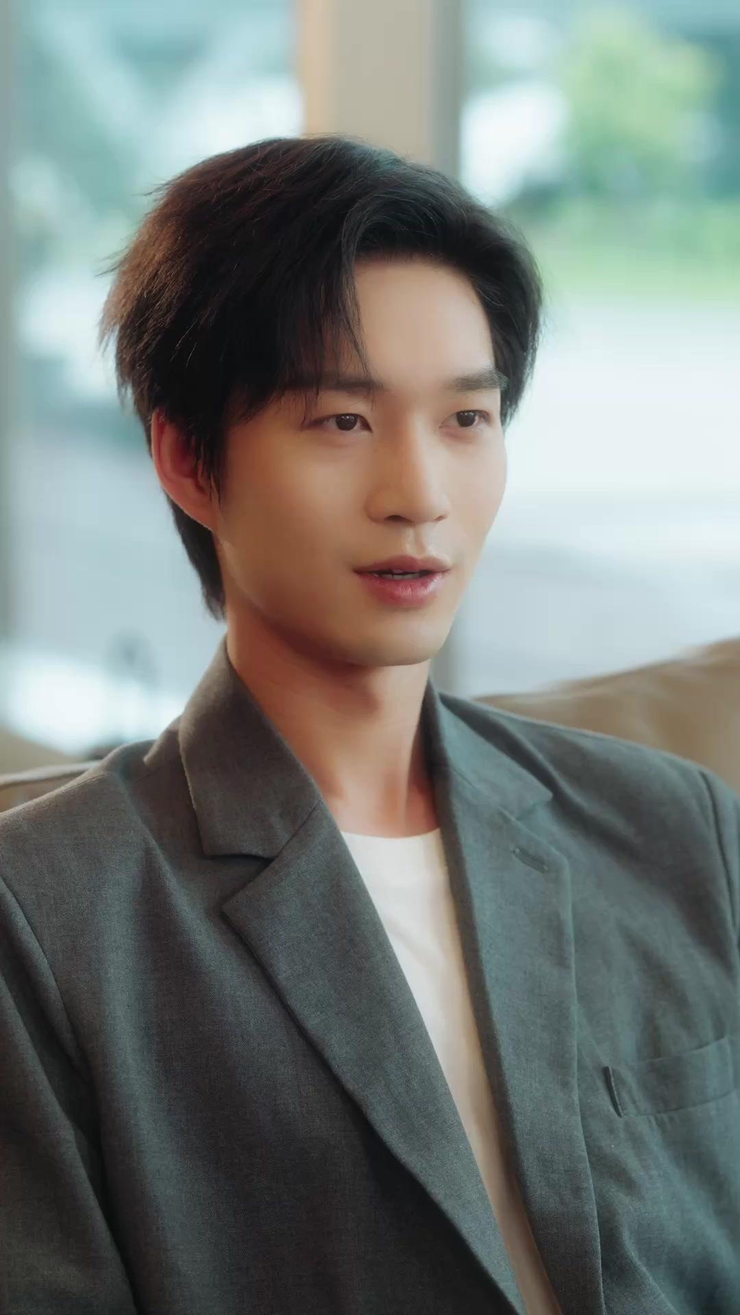 Kasih Hilang, Takdir Terpisah