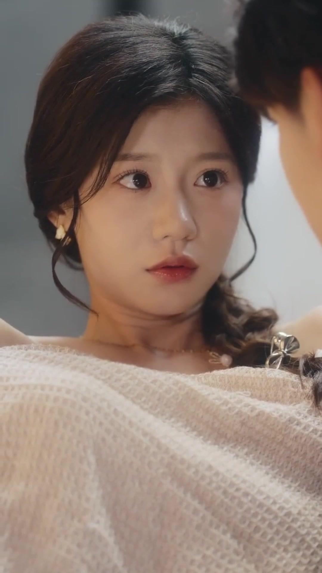 Noite Acidental, Amor Sem Escapatória