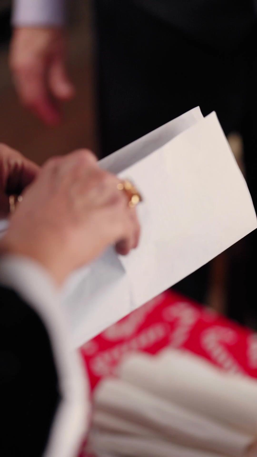 My Boss, the Christmas Gigolo