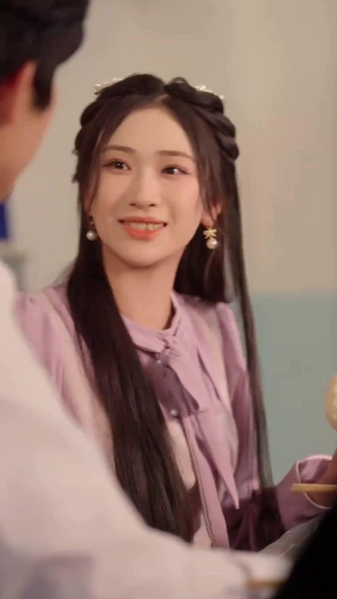 (Dubbed) On Pointe, Off Guard