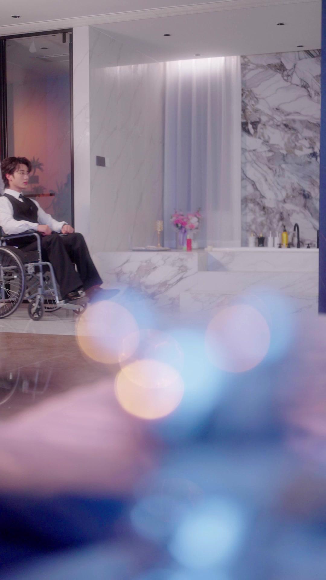 塩対応の夫がなぜか私に甘すぎる！？