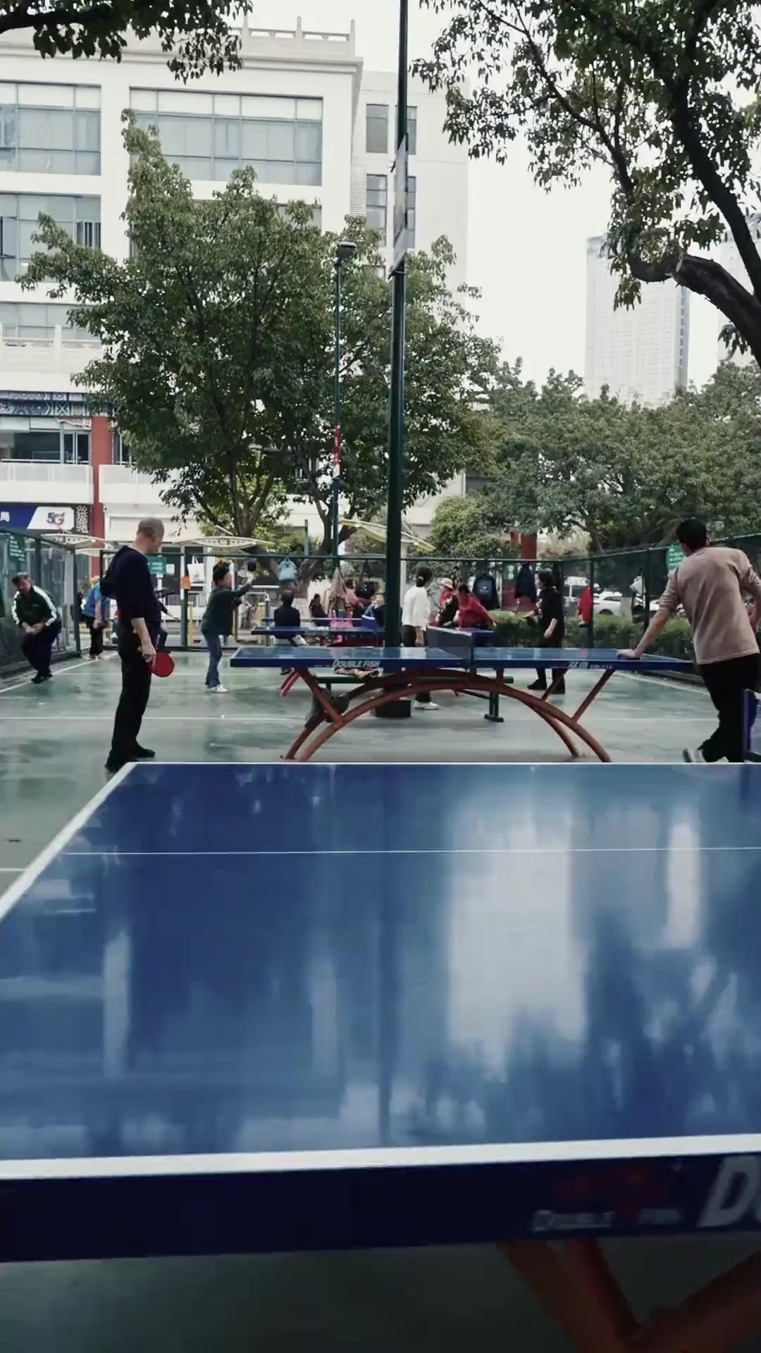 LE RETOUR DU ROI PING