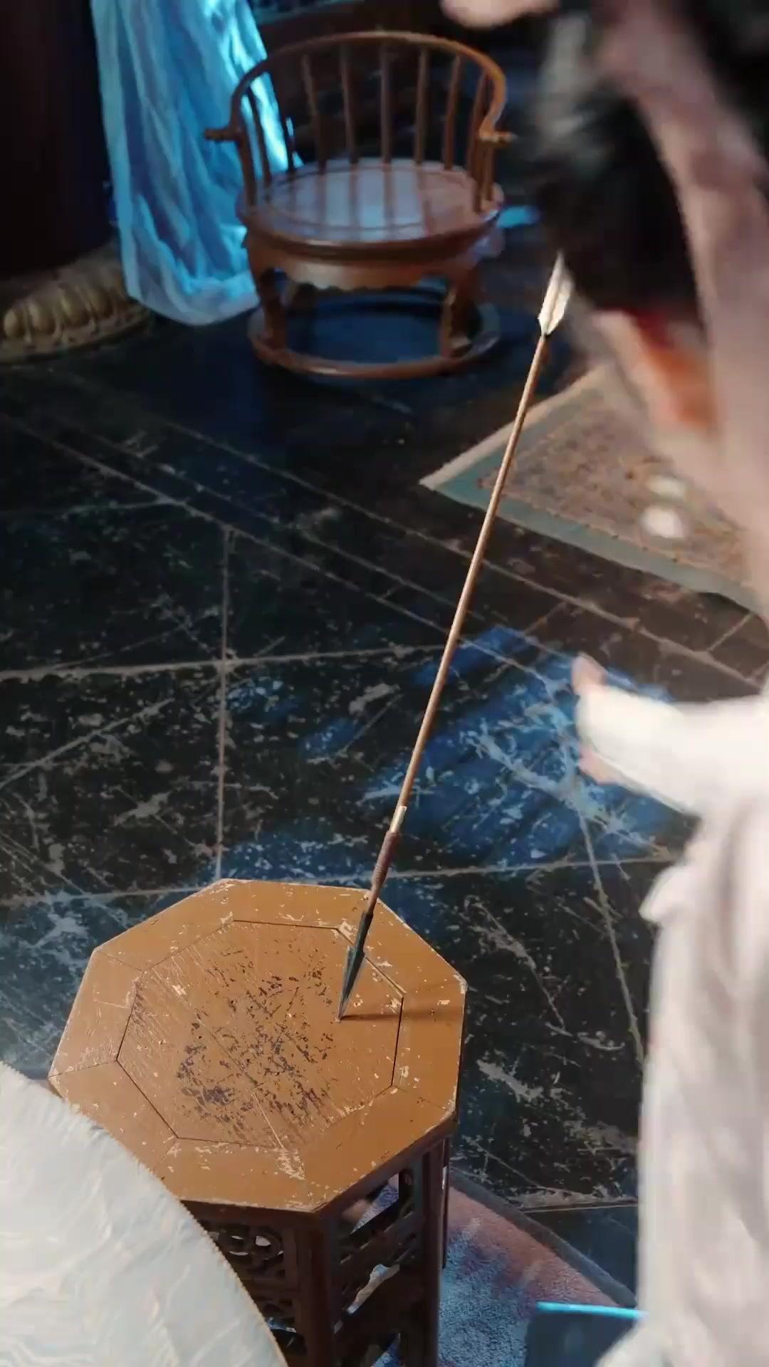 ยมทูตบังคับให้อ่อยฮ่องเต้