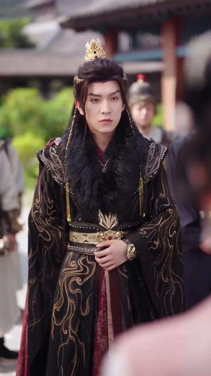 Empress Reborn: Love and Vengeance