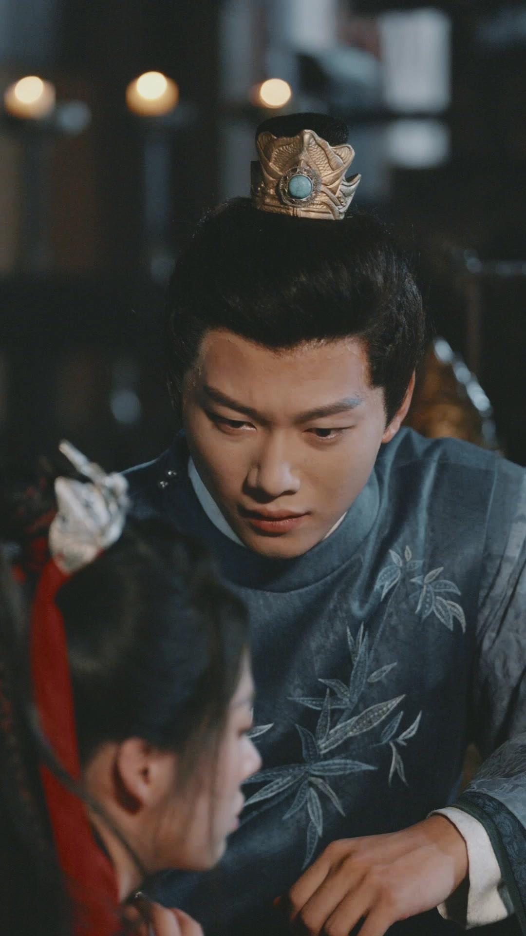 Alteza, demasiado tarde para tu amor