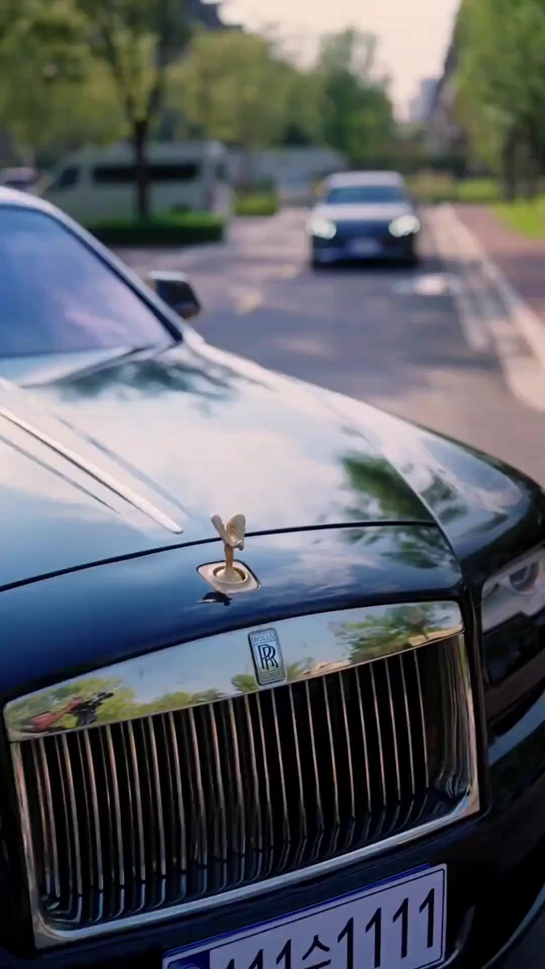 (Dubbed) My Fake Wife Is the Real Billionaire?