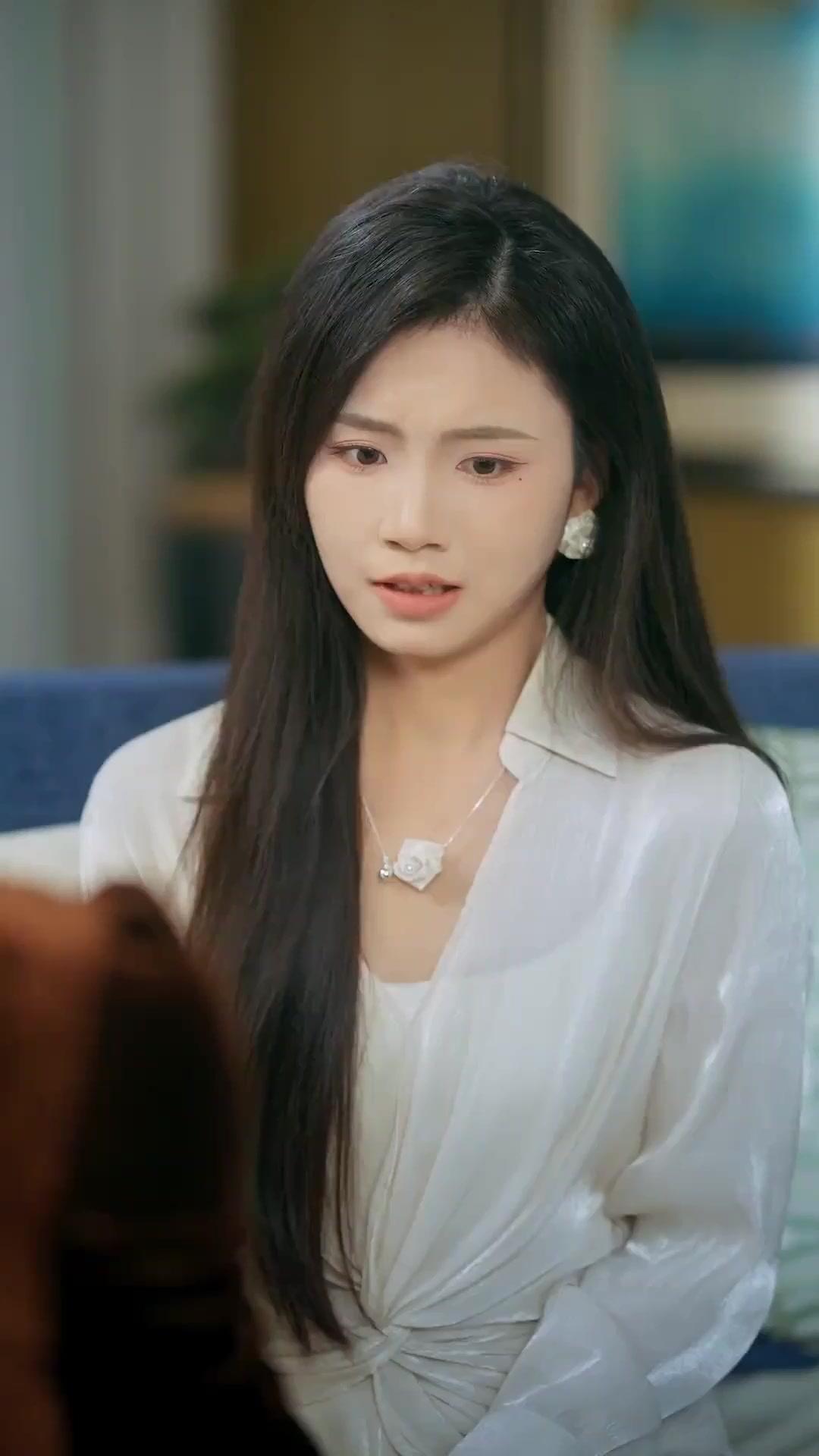 (吹き替え) 幸せを呼ぶ女～あなたの人生バグらせます～