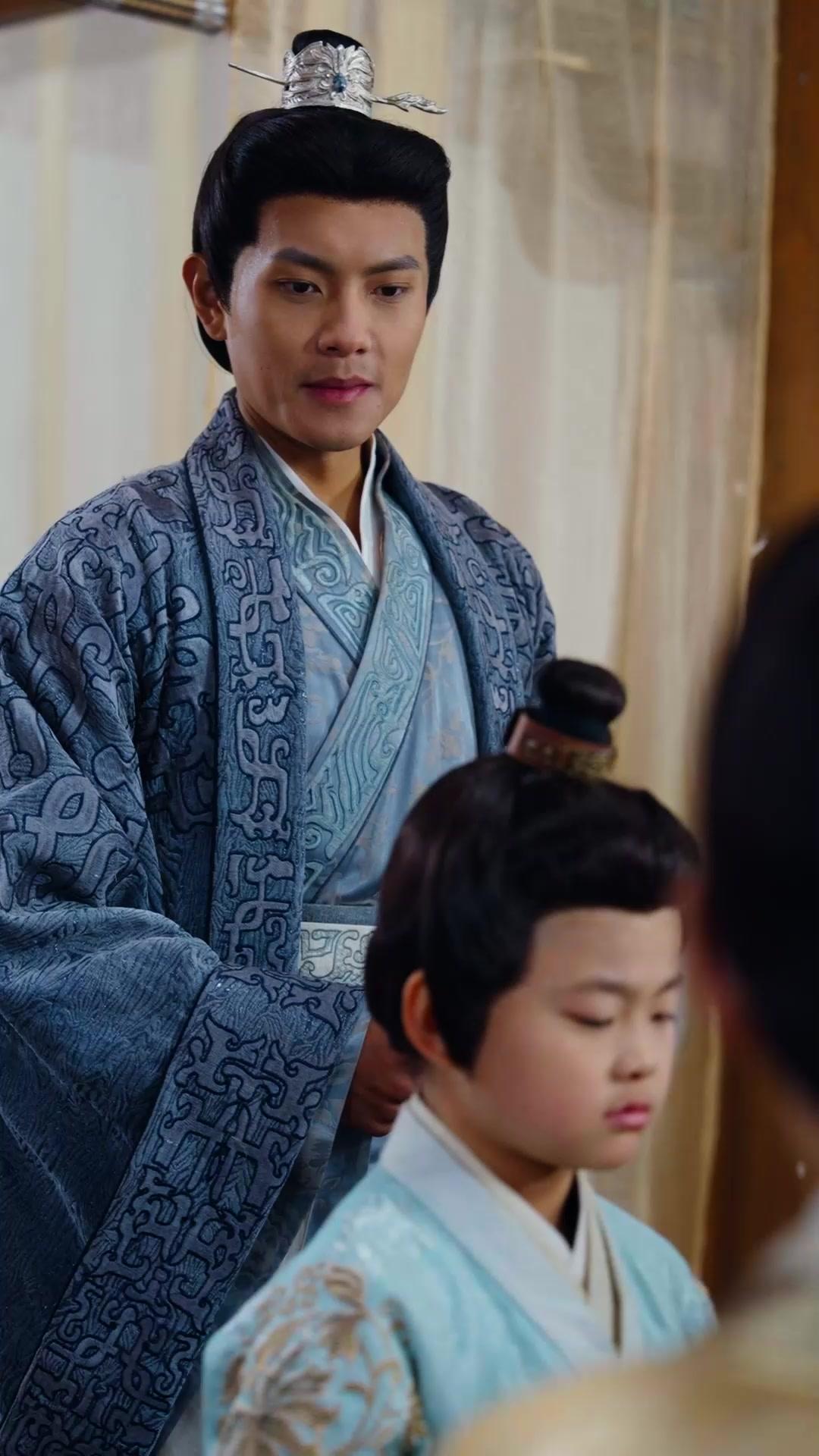 ابن القدر: عودة الأمير الضائع