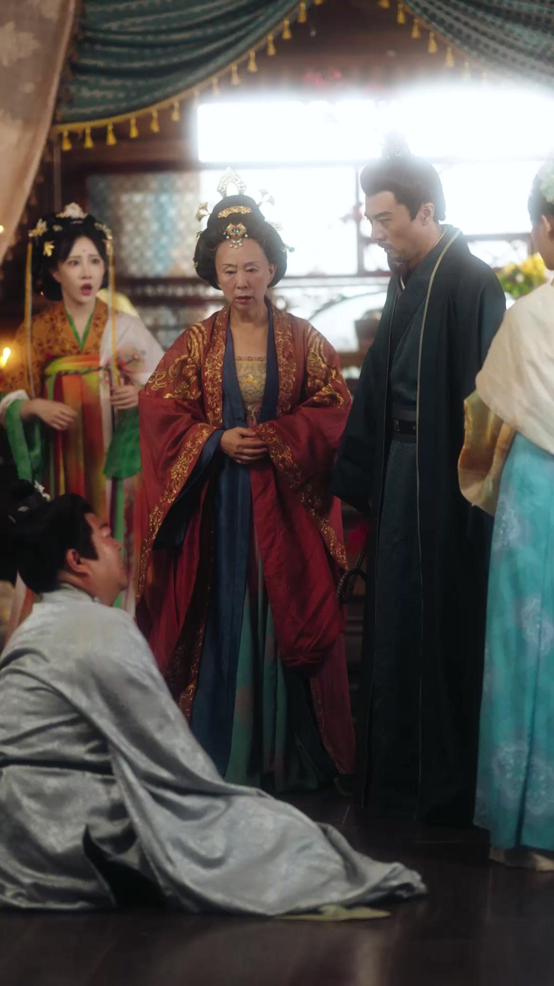 أمير وراء الأقنعة