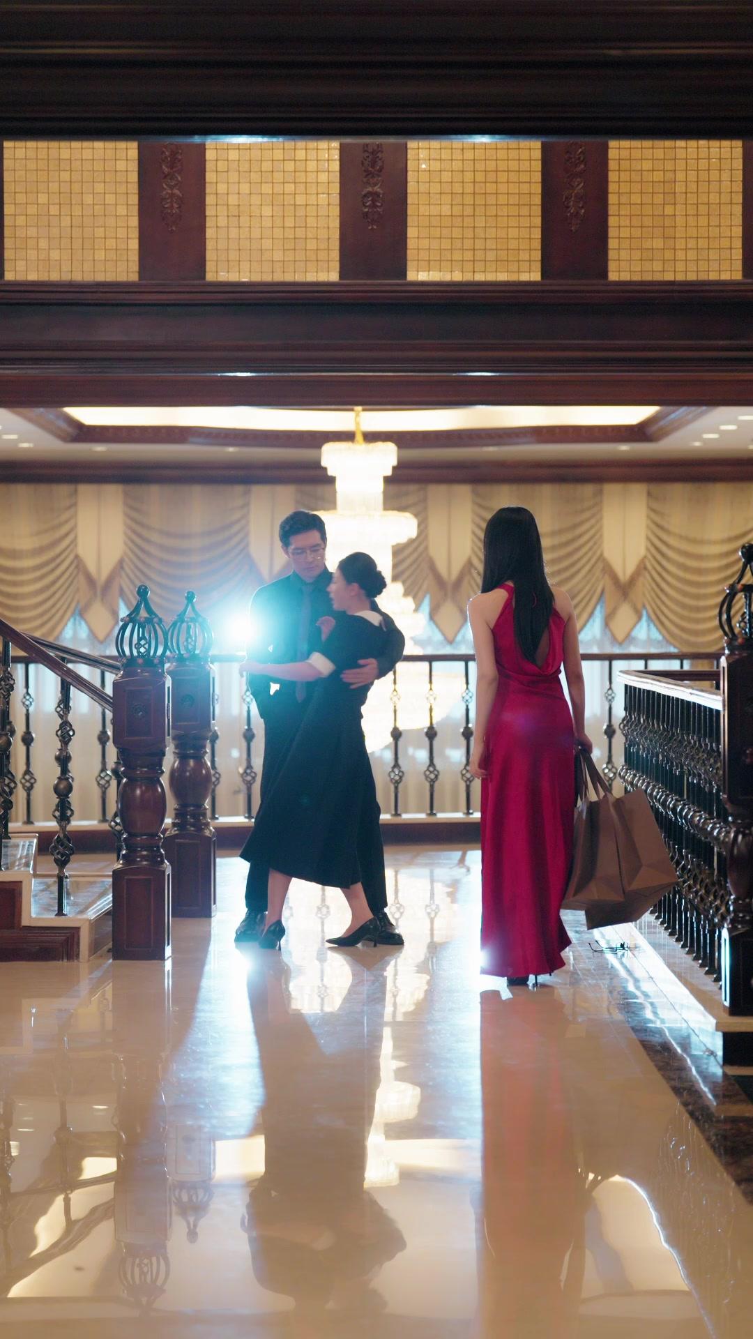 Ne Fuis Pas, Gardienne !