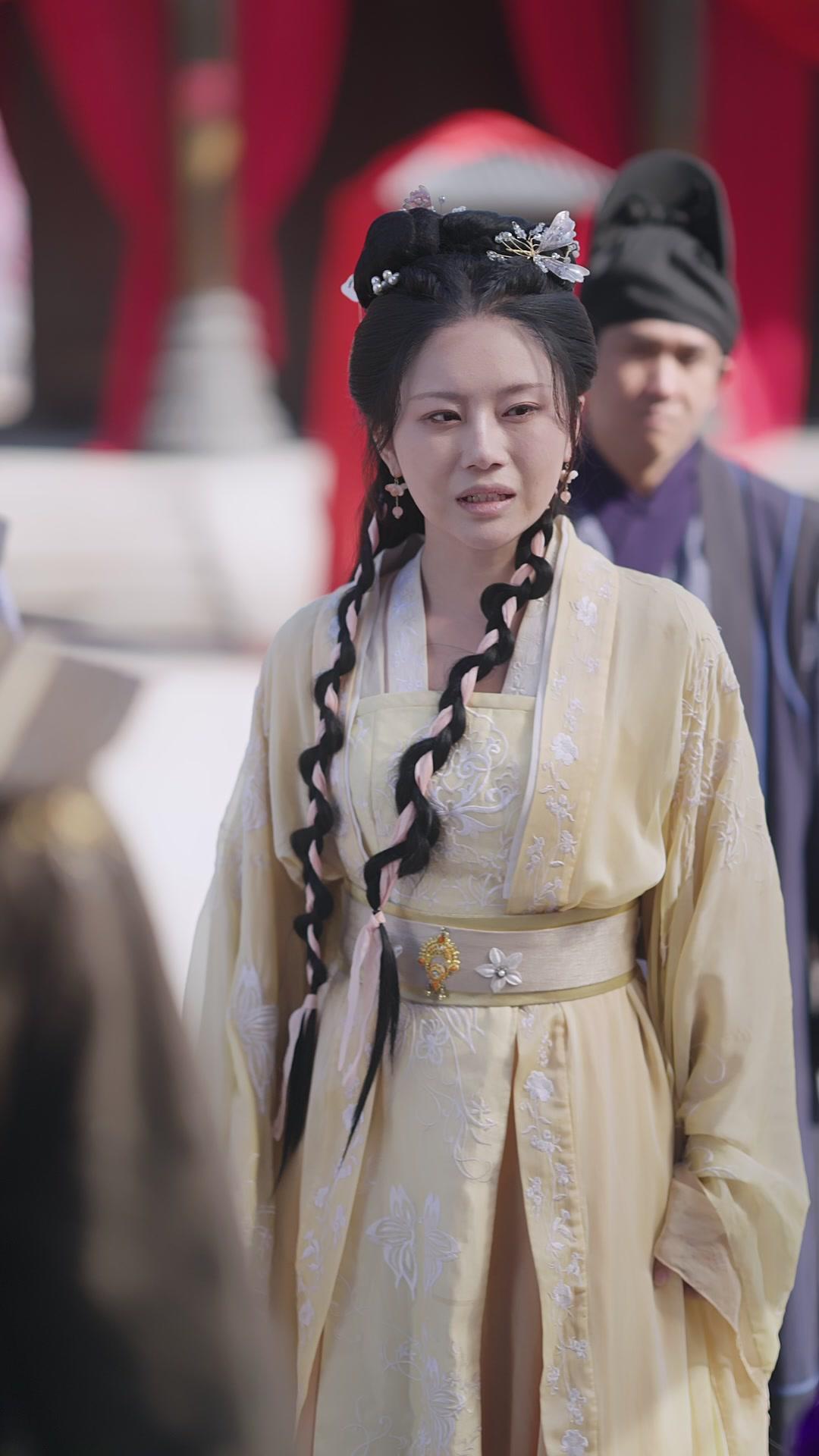 Pregnant with the Regent's Twins!