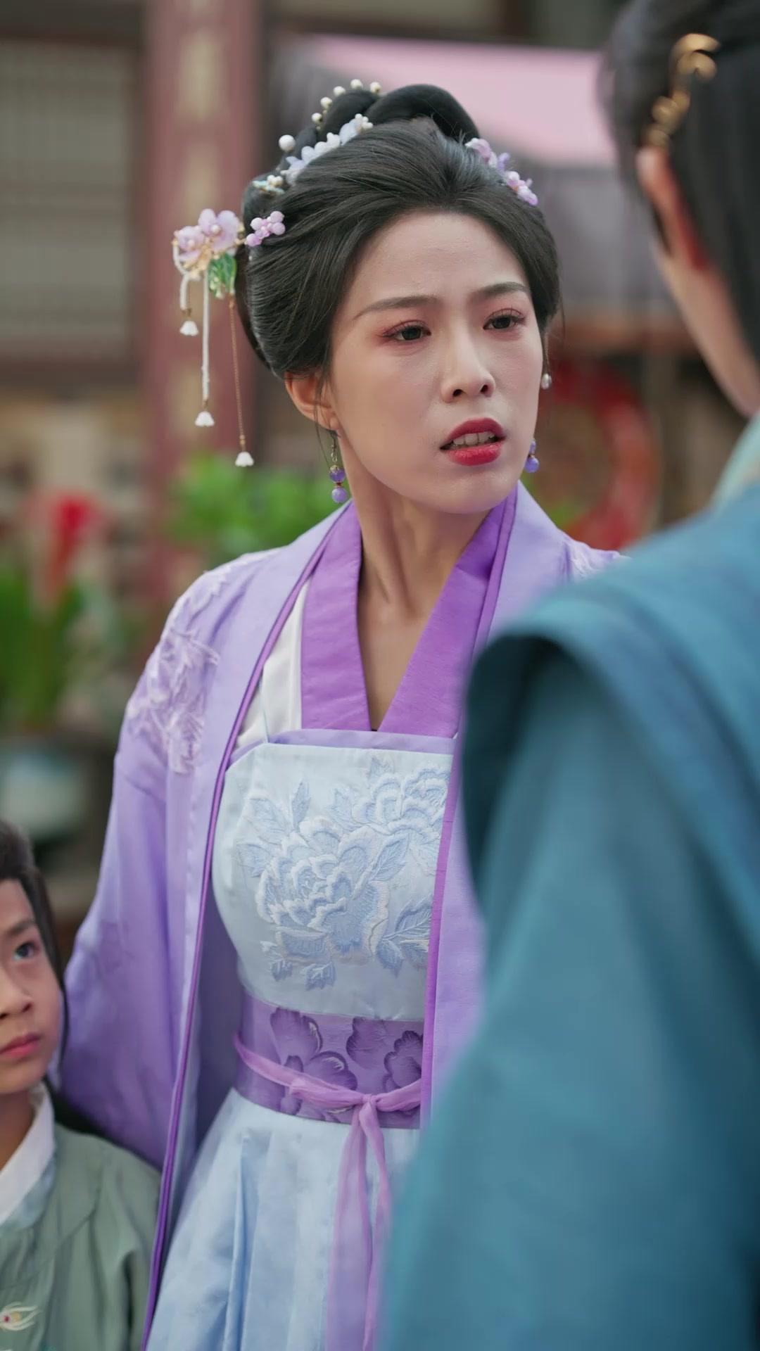 الأسرار والحب والحق المفقود