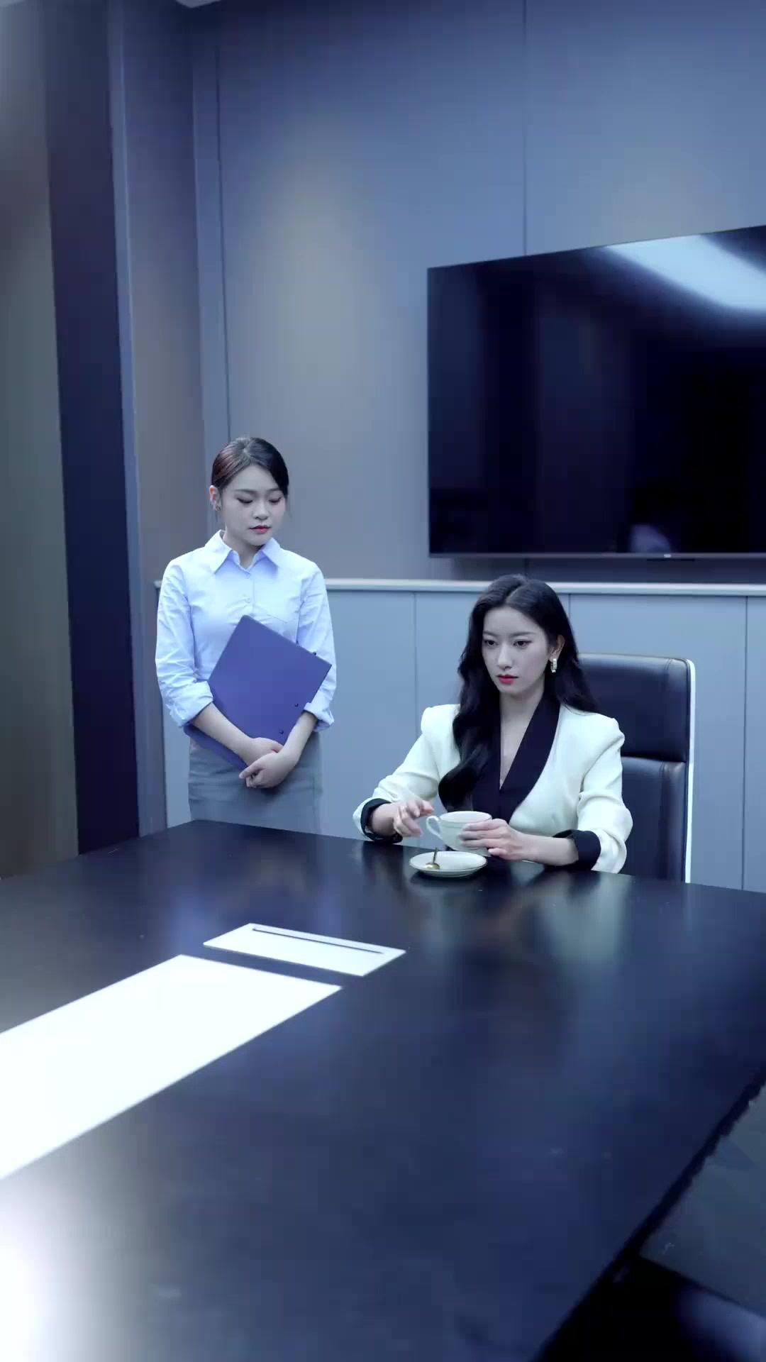 (Dubbed)Breaking Free from the Billionaire’s Betrayal