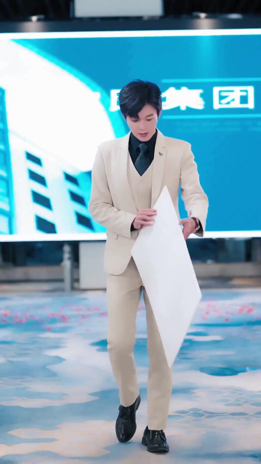 (Dublagem) Mais Forte que o Destino