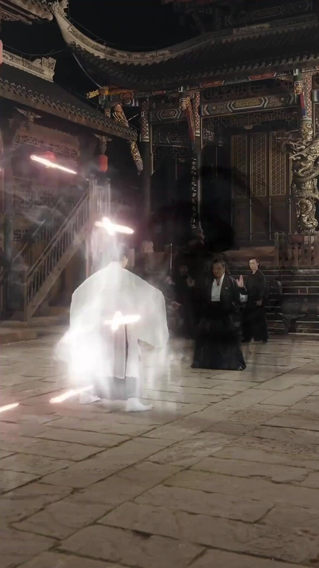 (Dubbed)Rise of the Outcast