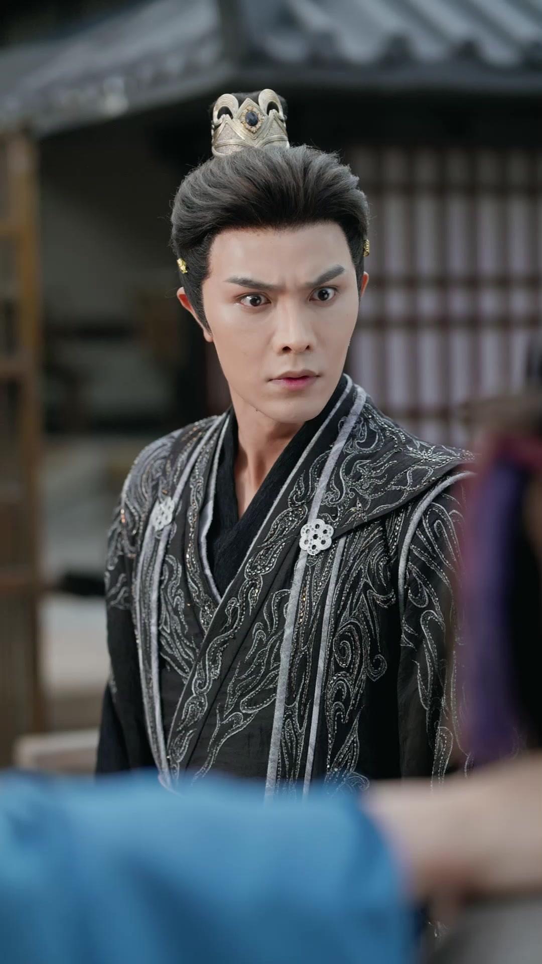 الأسرار والحب والحق المفقود