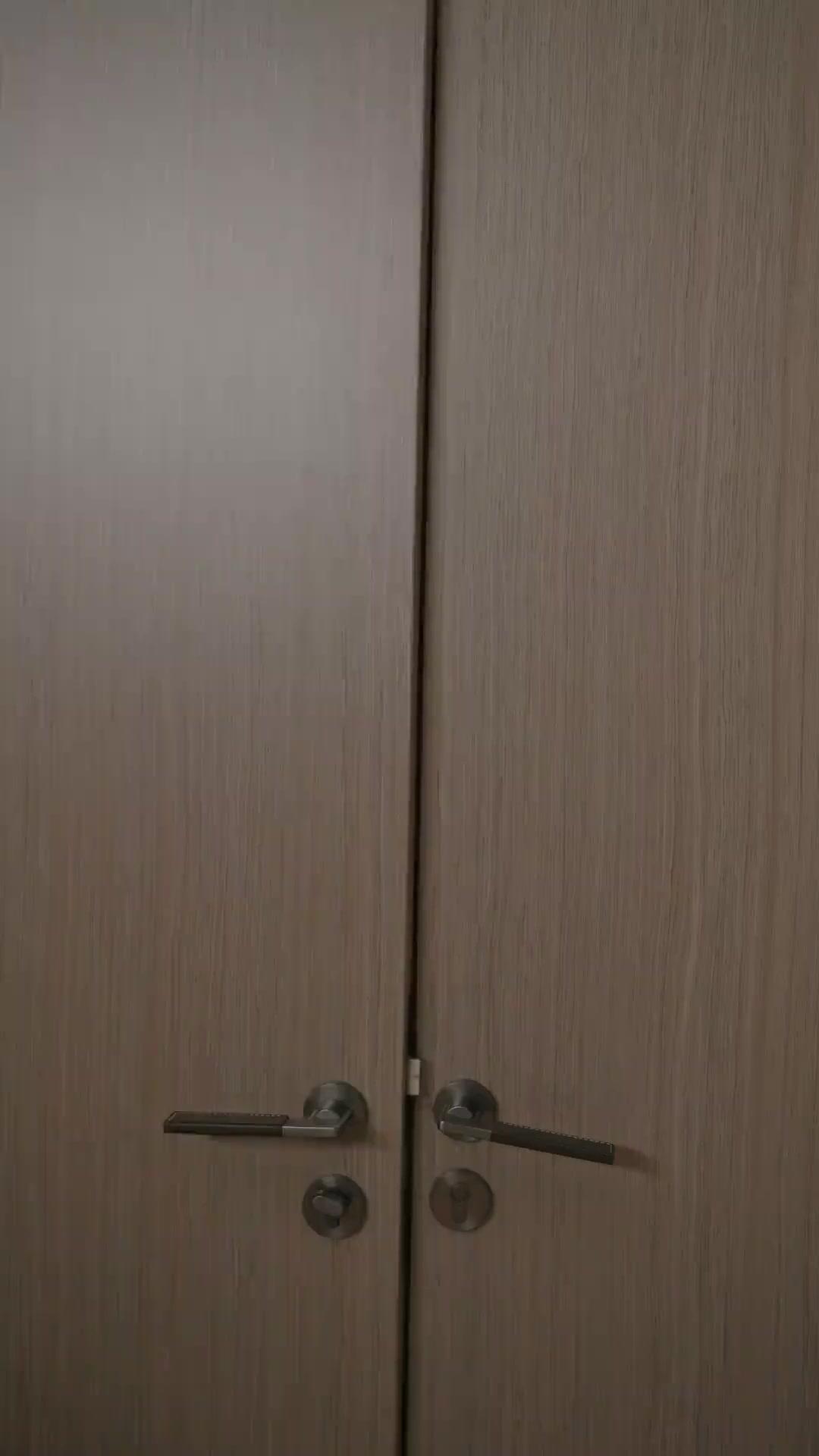 Premios para ella, amante para él