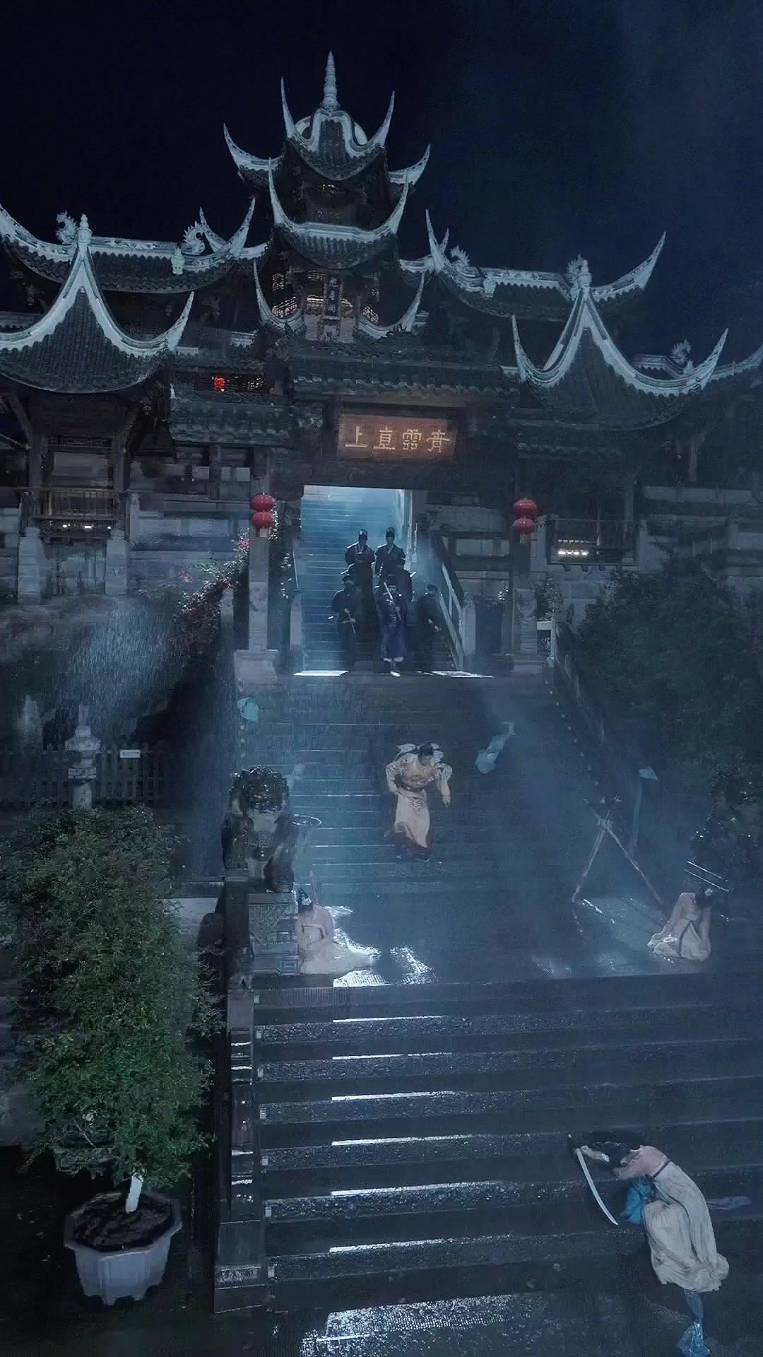 Your Emperor Is Back