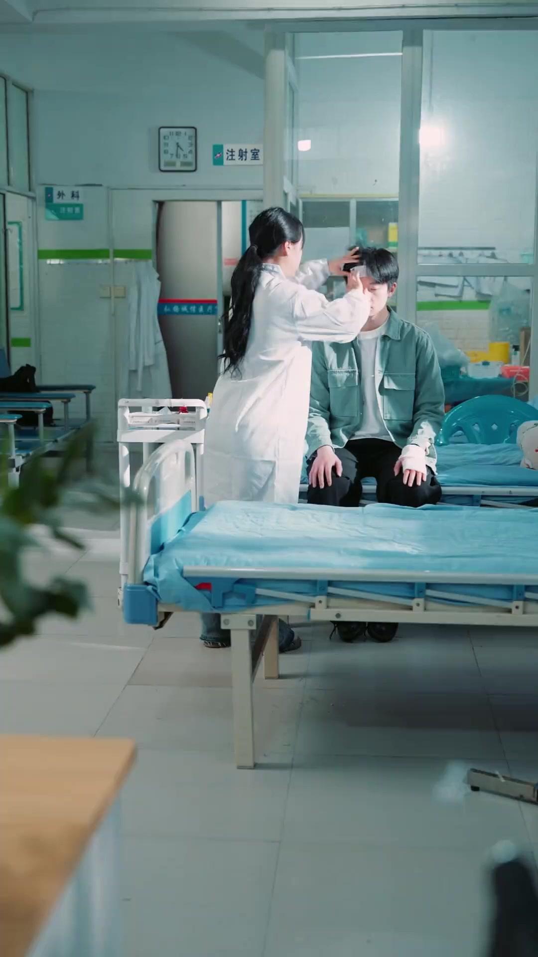 Đừng Coi Thường Cỏ Dại