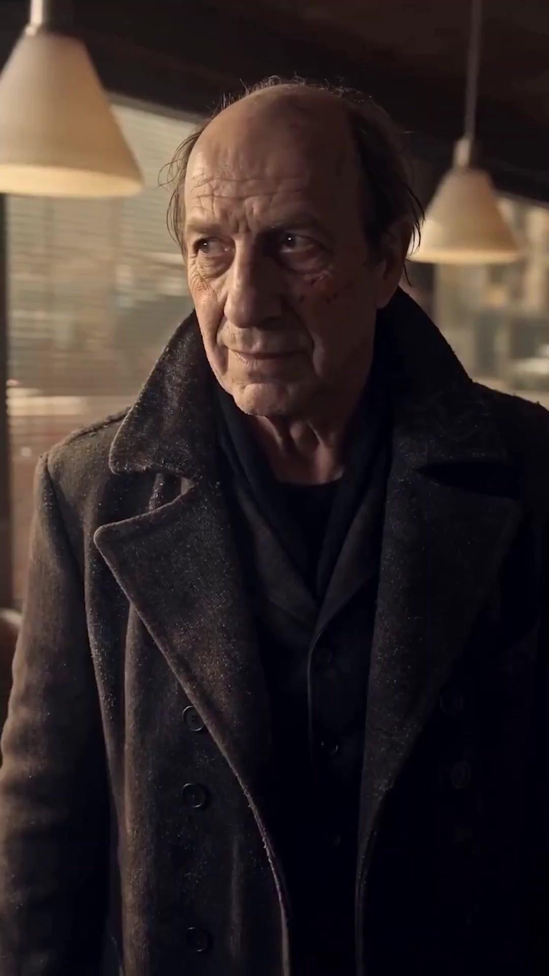 (Dublajlı) Dışlanmış As