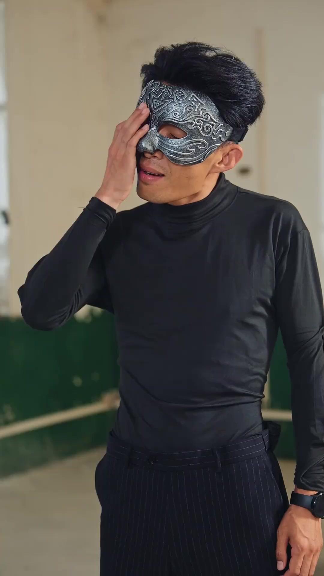 (Dubbed)The Janitor's Mighty Fist