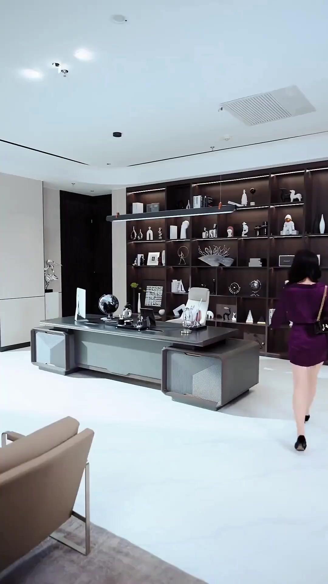 (Dubbed)Where Past Fades, Love Departs