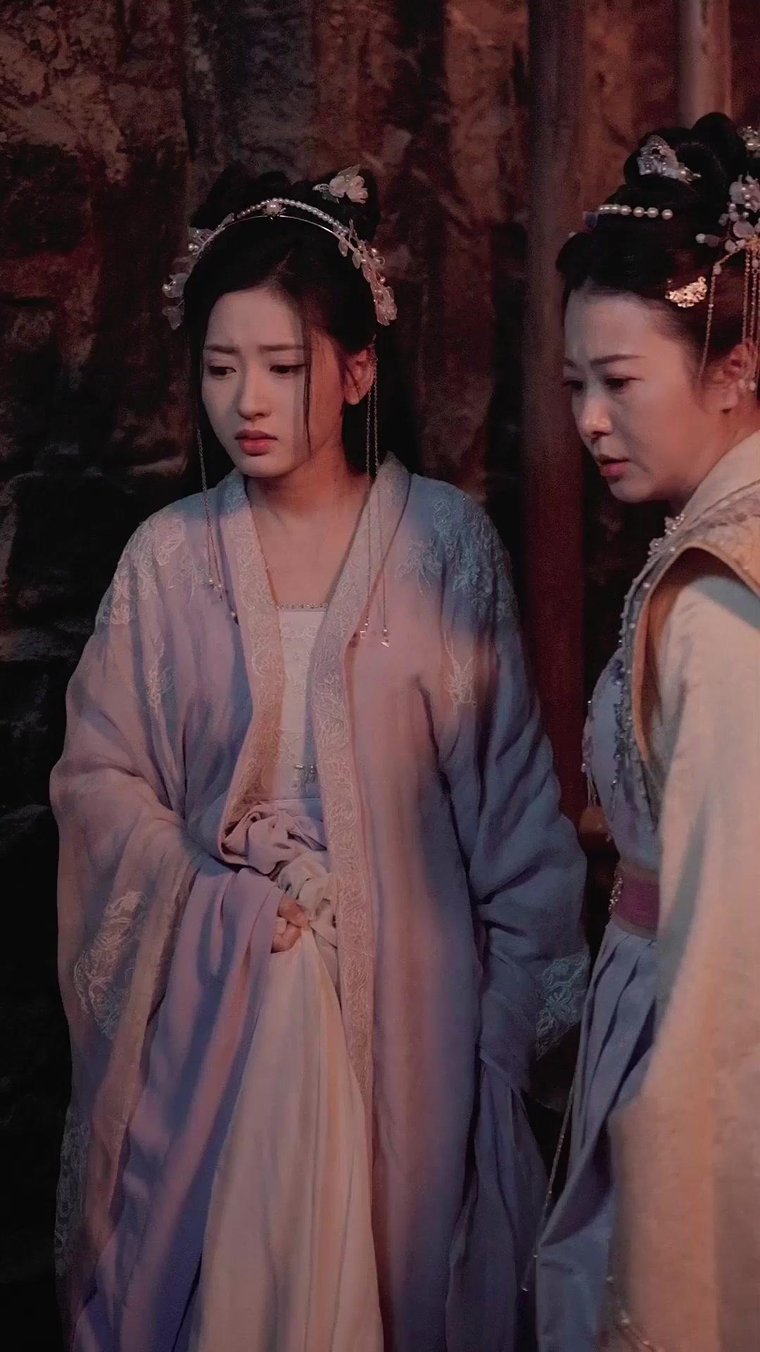 Sob o Véu, o Segredo da Vingança