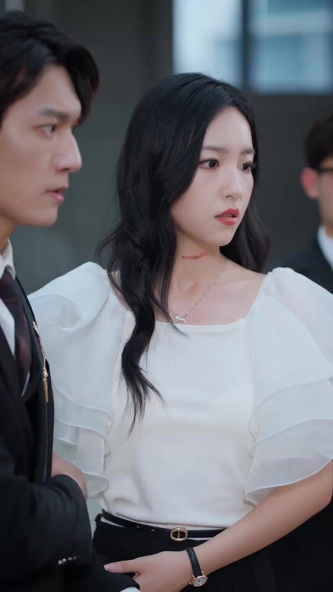 Suami Satpamku Itu Miliarder