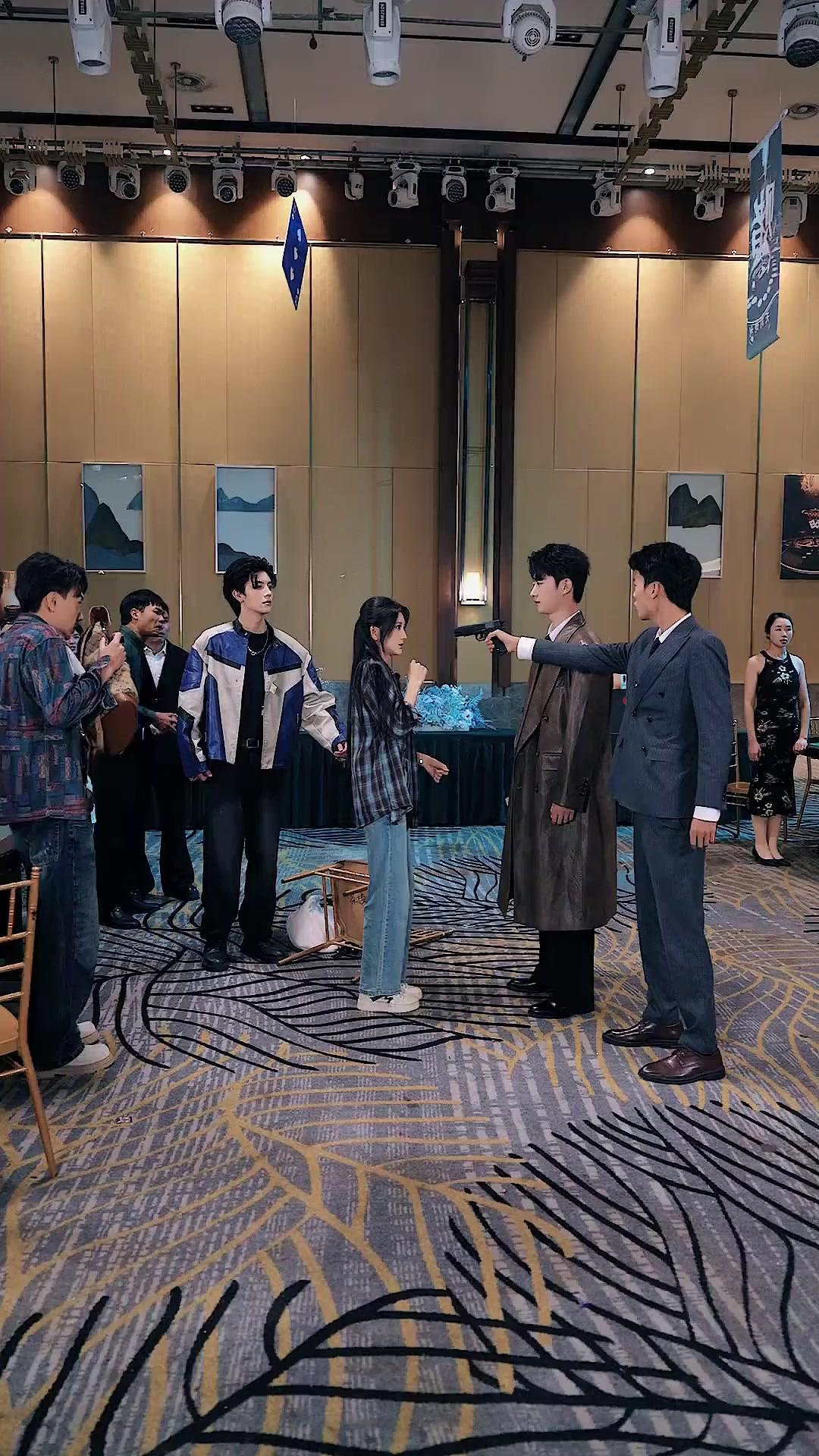 Cú Va Chạm Định Mệnh