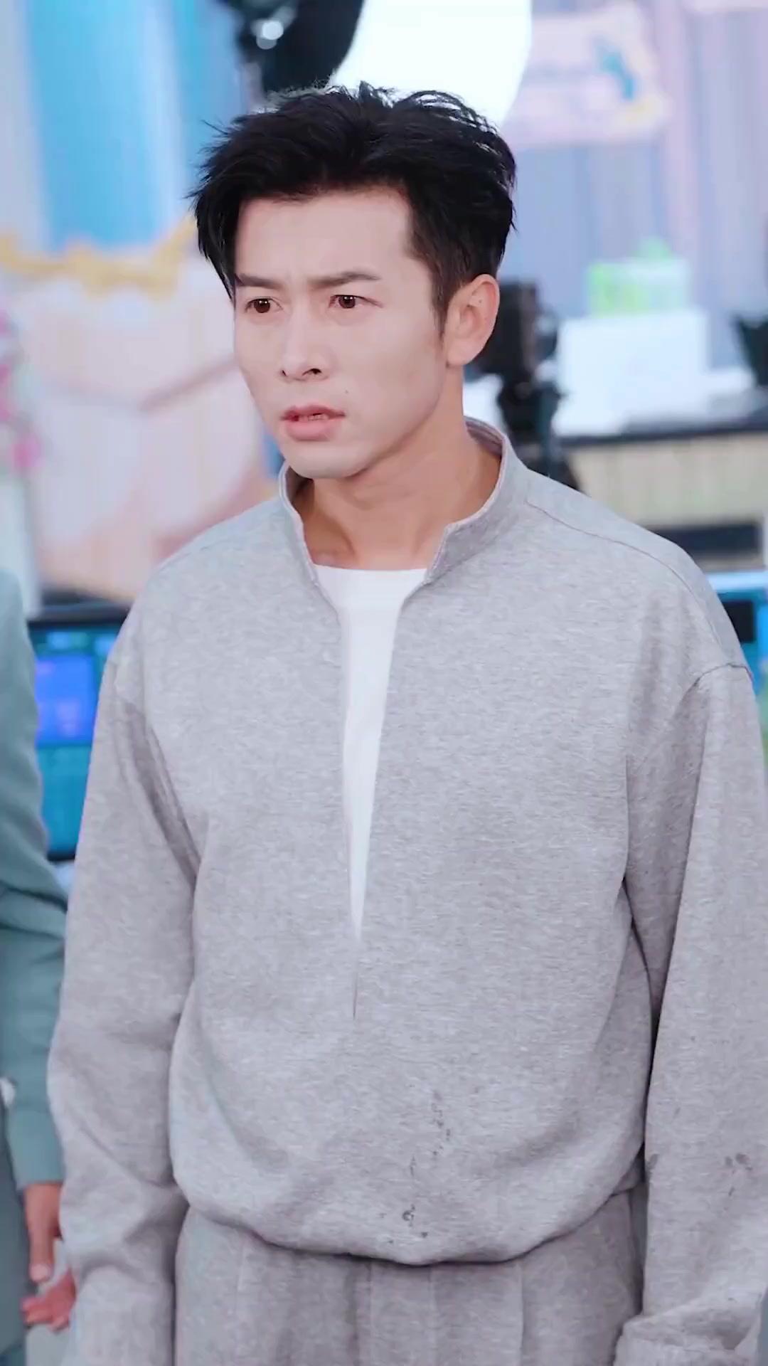 (مدبلج) حين مالت إلى الأصغر، جاءها الندم بعد فوات الأوان