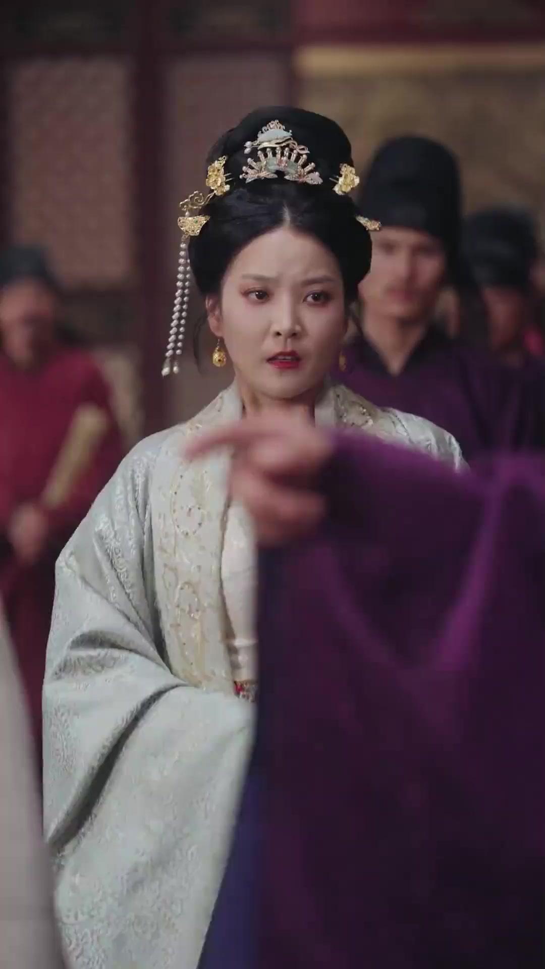 (Sulih suara) Topeng Pemboros