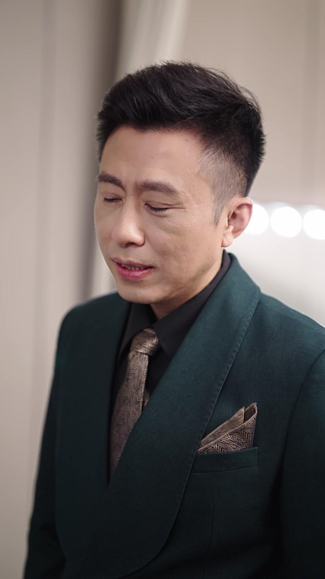 撩到個大佬，他超會撐腰的