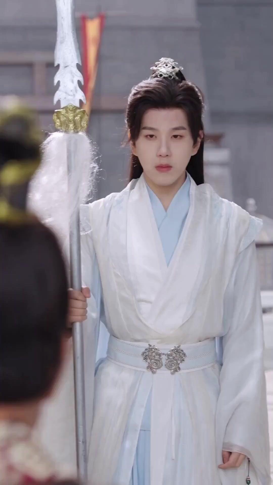 (Dubbed) Bye, Playboy! Hello, Throne!