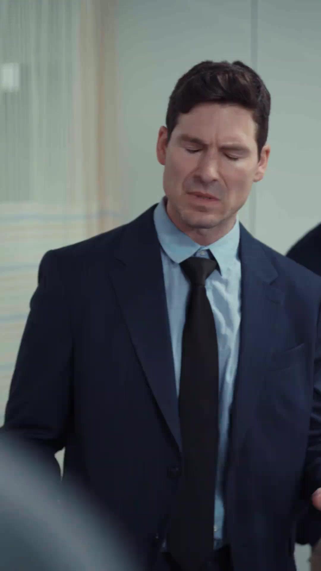 (Doublage)L'HÉRITIÈRE RENAÎT DES CENDRES