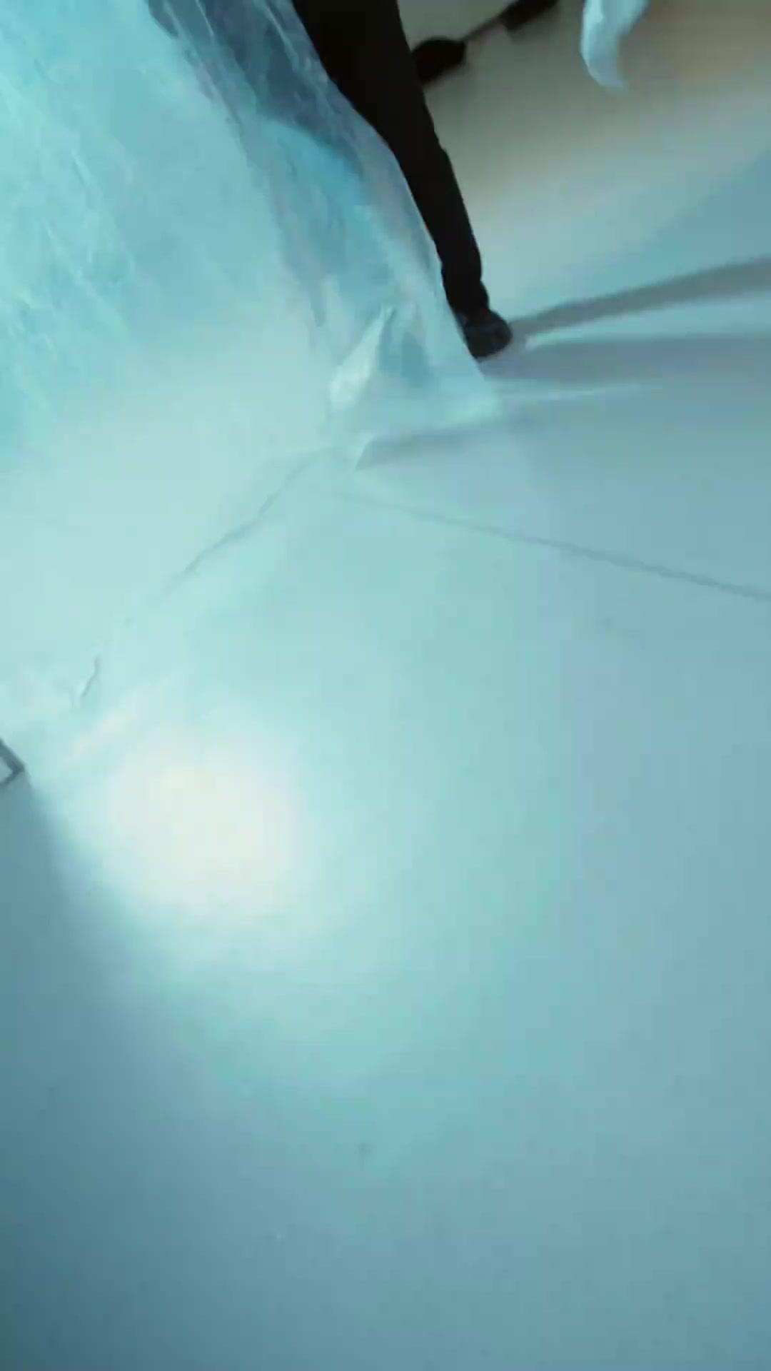 LE SANG SOUS LES MENSONGES