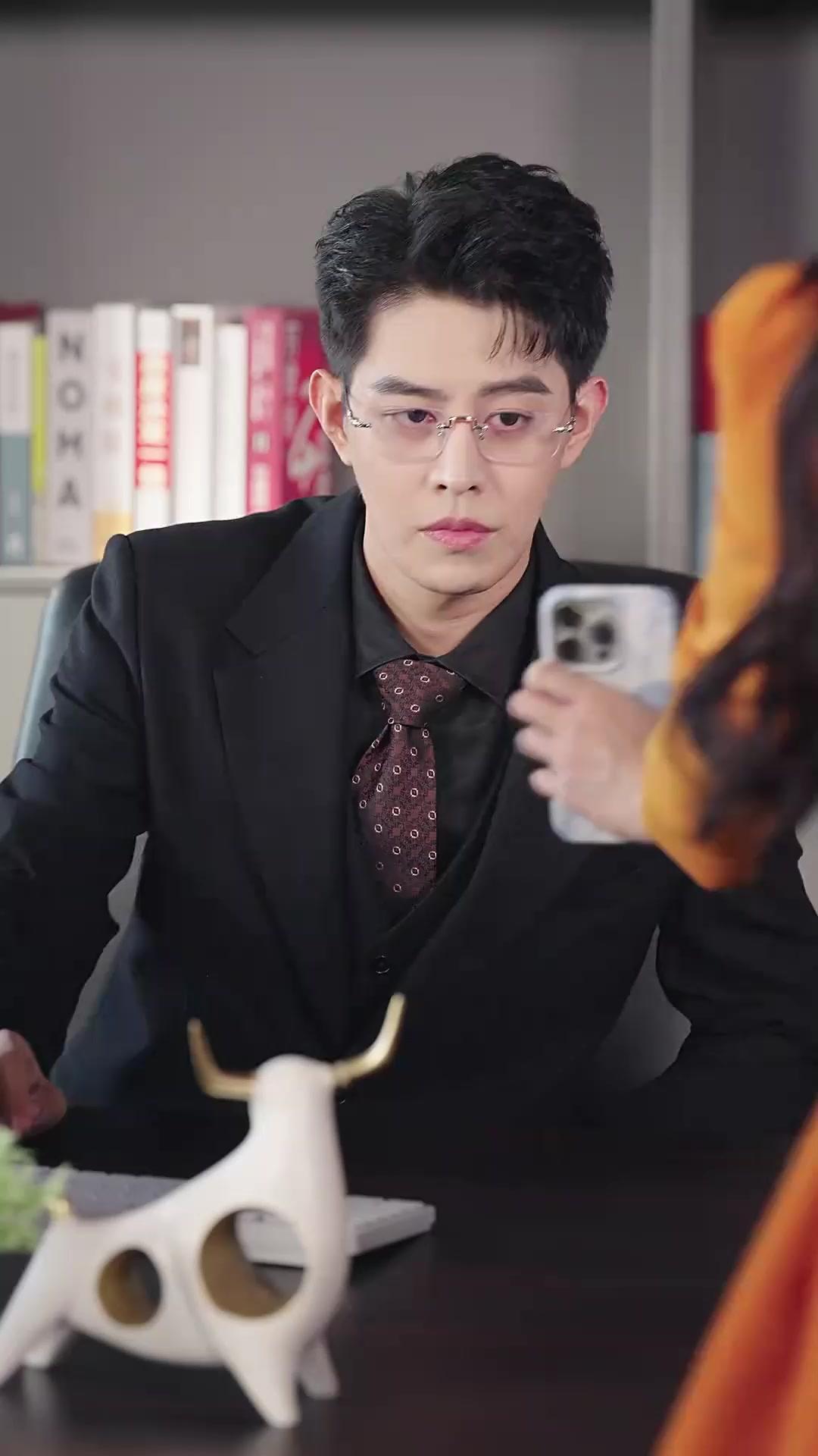 （粵語）好孕甜妻被鉆石老公寵上天