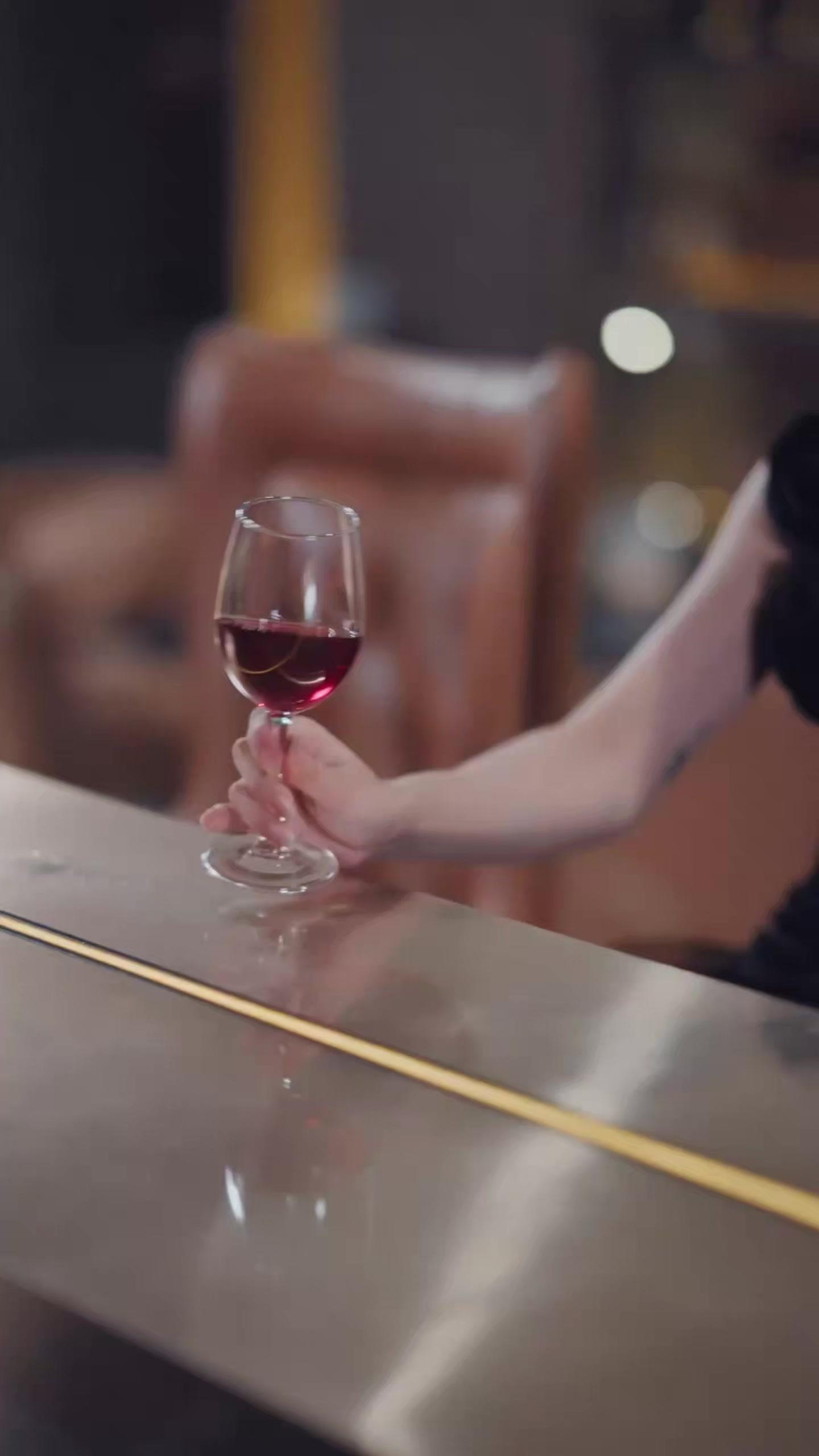 Beijos Quentes na Vingança